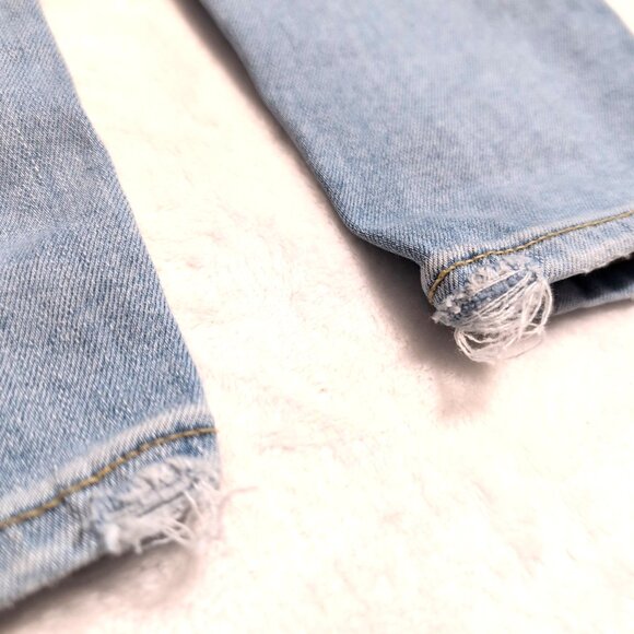 SOLD  Levi's 720 High Rise Super Skinny Stretch Jeans Ladies 28x30 Light Blue - Picture 12 of 16